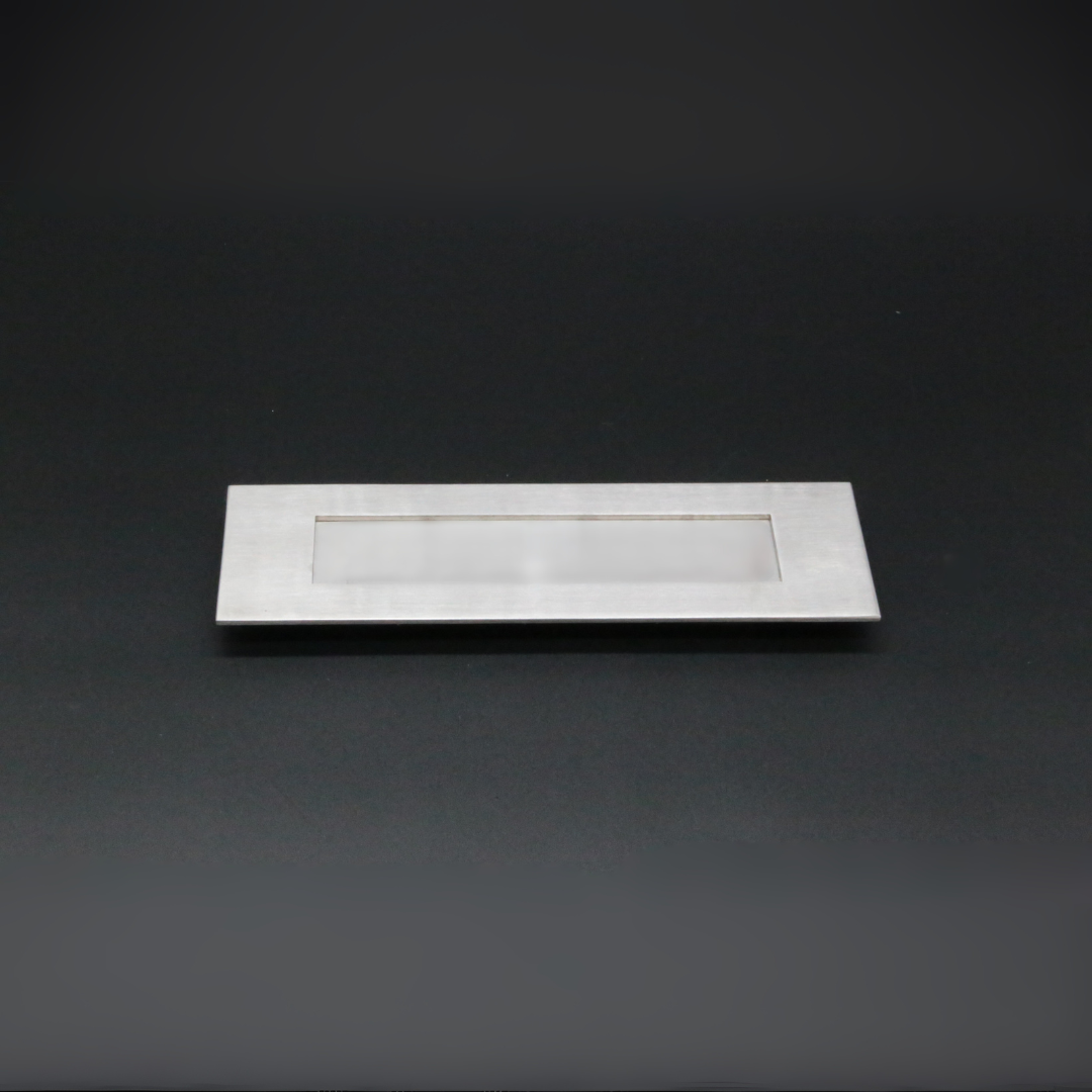 Door-Ironmongery-700-350