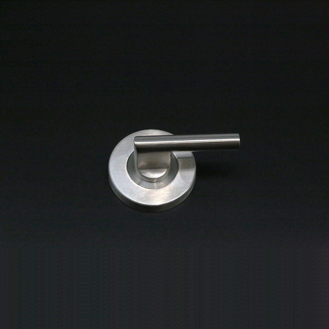 Door-Ironmongery-700-350